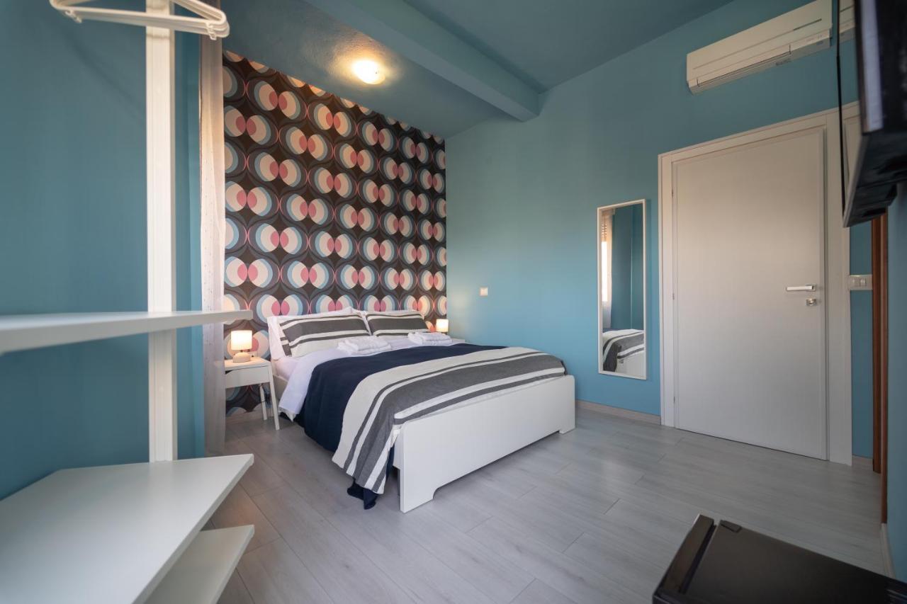 Boutique Rooms Carbonazzi 17 Cagliari Dış mekan fotoğraf